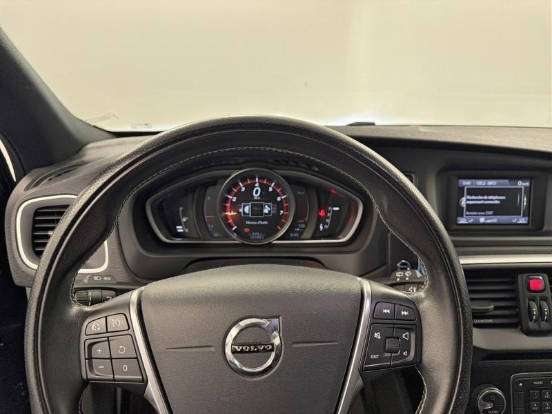 Image VOLVO V40 T2 122ch R-Design Geartronic