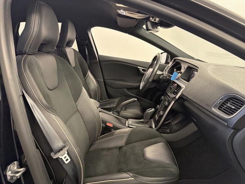Image VOLVO V40 T2 122ch R-Design Geartronic