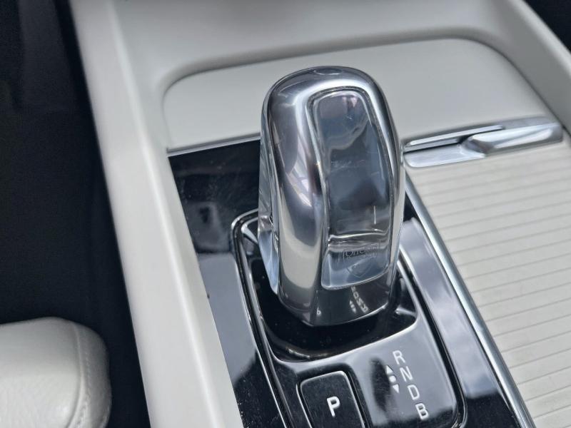 Image VOLVO XC60 T8 Twin Engine 303 + 87ch Business Executive Geartronic