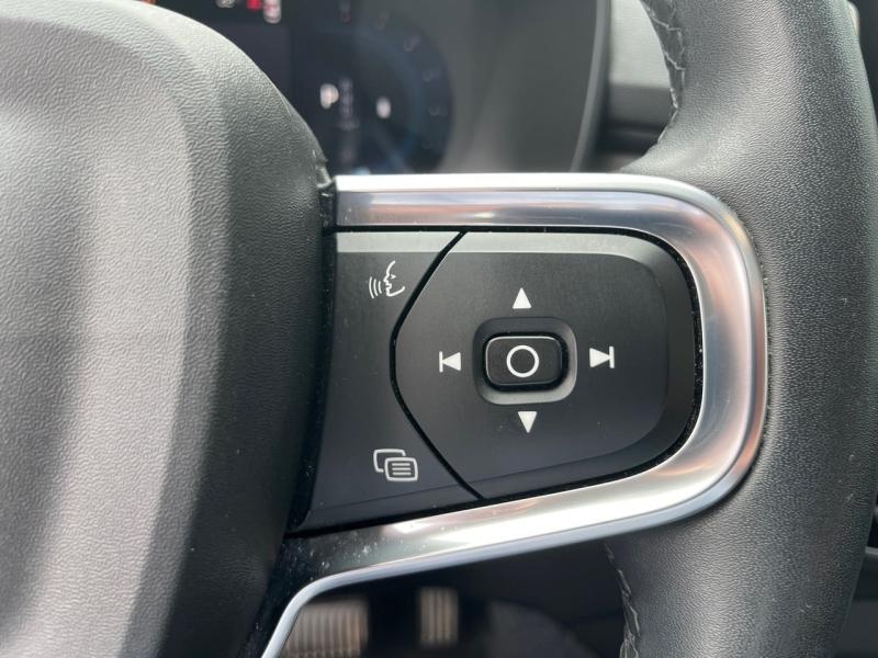 Image VOLVO XC40 B3 163ch Ultimate DCT 7