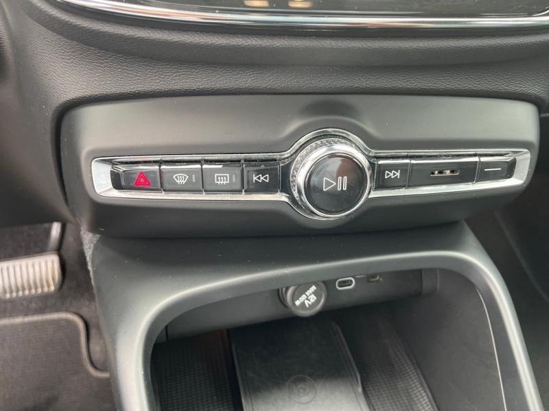 Image VOLVO XC40 B3 163ch Ultimate DCT 7