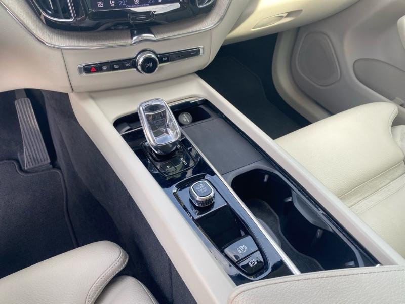 Image VOLVO XC60 T6 AWD 253 + 87ch Inscription Luxe Geartronic