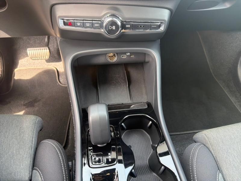 Image VOLVO XC40 B3 163ch Plus DCT 7