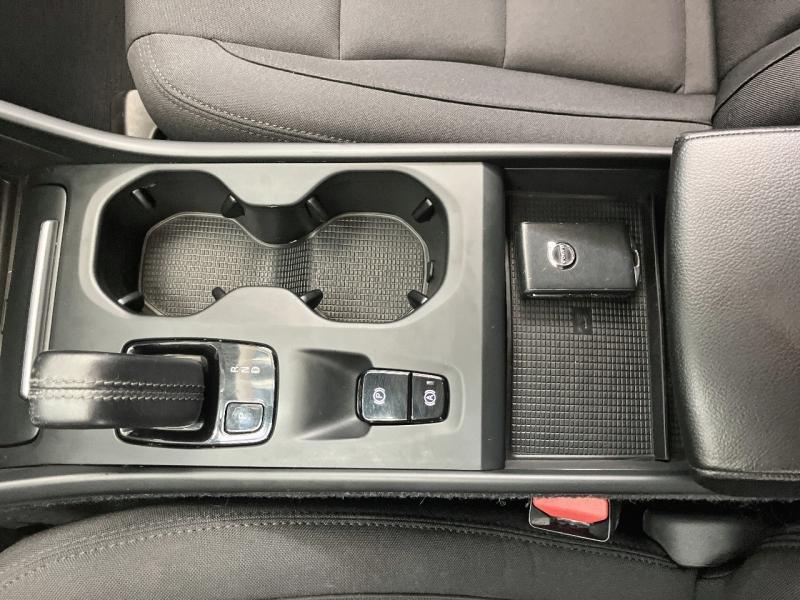Image VOLVO XC40 T4 Recharge 129 + 82ch Business DCT 7