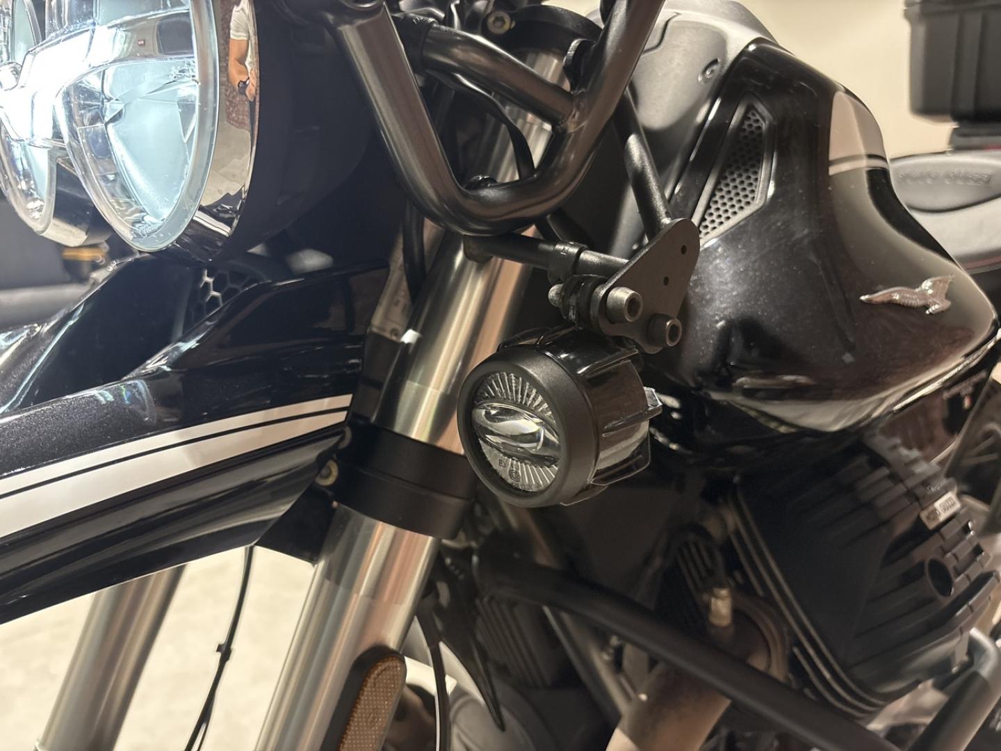 Image MOTO-GUZZI V85 TT V85 TT 850 Guardia d Onore Euro 5