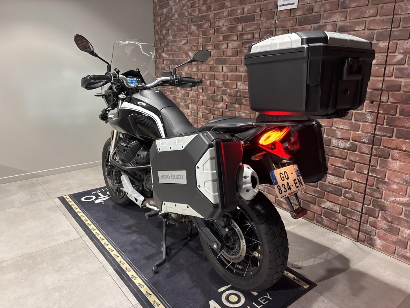 Image MOTO-GUZZI V85 TT V85 TT 850 Guardia d Onore Euro 5