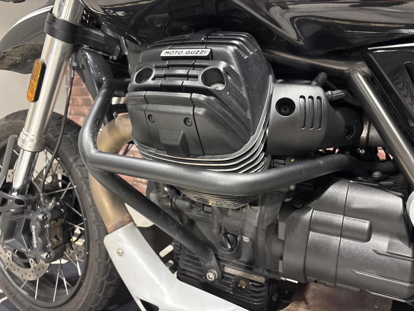 Image MOTO-GUZZI V85 TT V85 TT 850 Guardia d Onore Euro 5