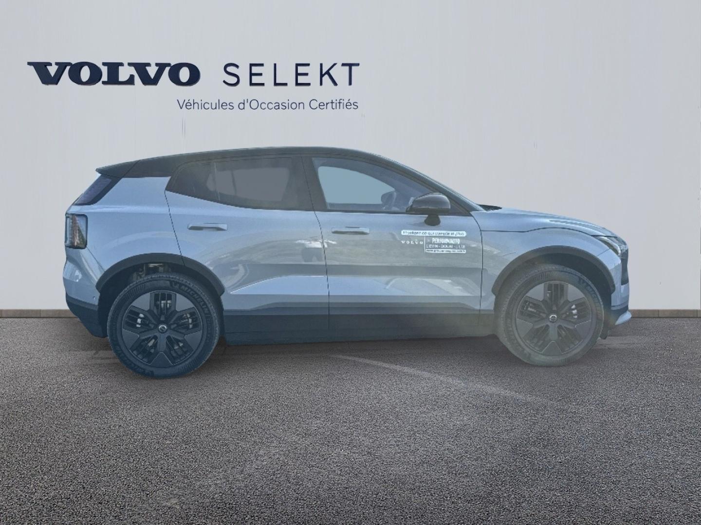 Image VOLVO EX30 Cross Country P5 Long Range 272ch 69kWh Ultra