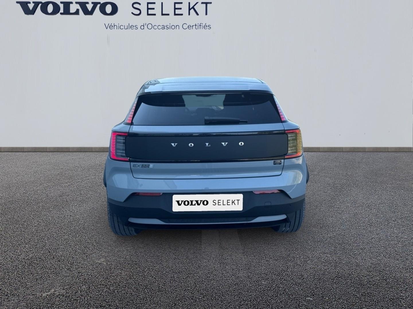 Image VOLVO EX30 Cross Country P5 Long Range 272ch 69kWh Ultra
