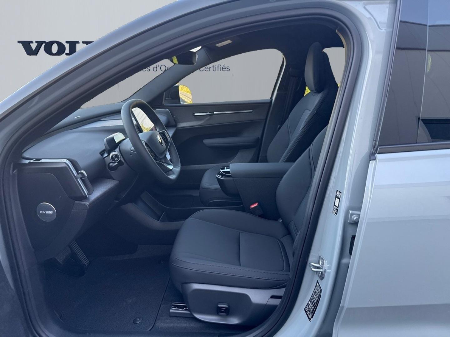 Image VOLVO EX30 Cross Country P5 Long Range 272ch 69kWh Ultra