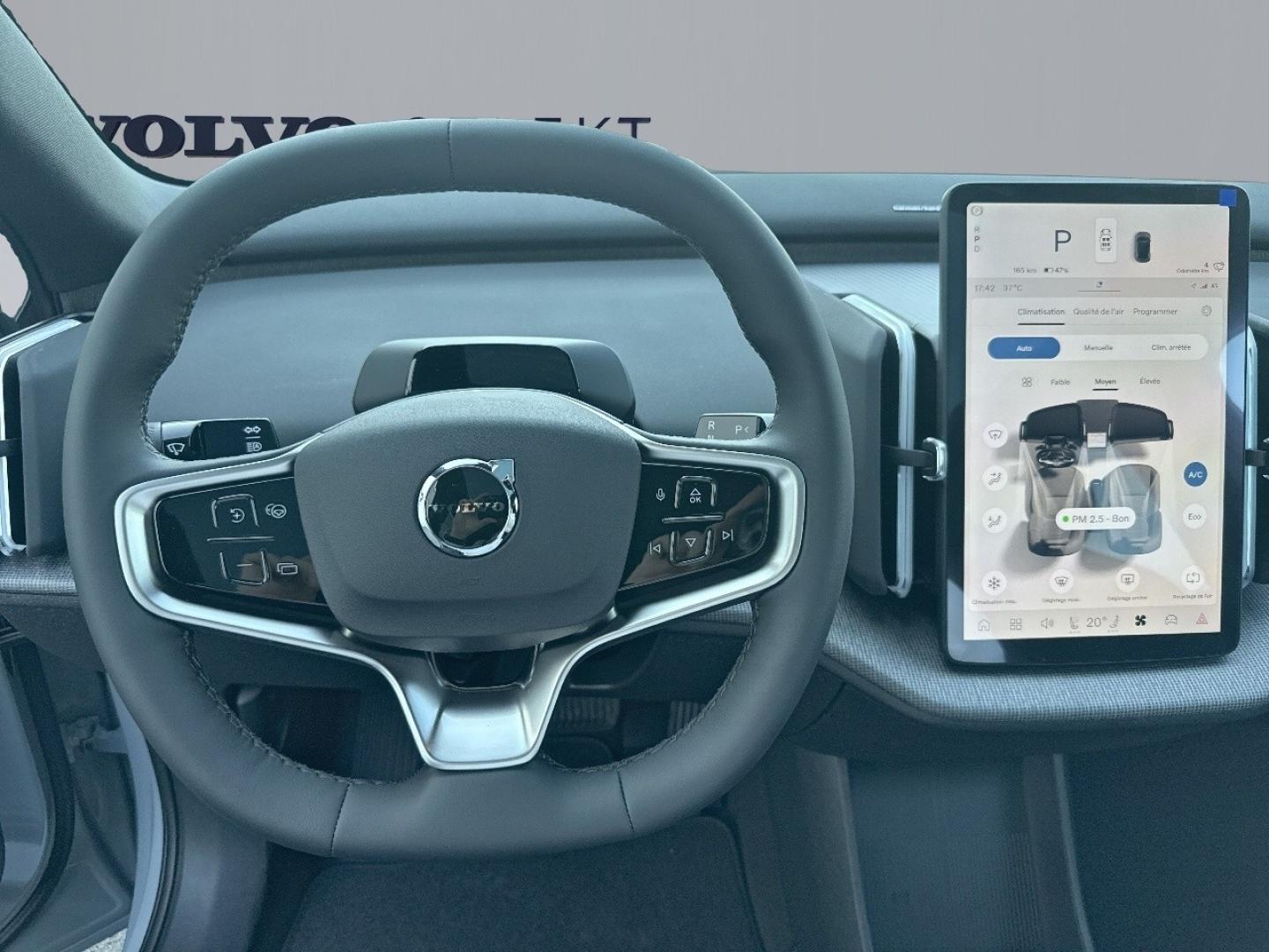 Image VOLVO EX30 Cross Country P5 Long Range 272ch 69kWh Ultra