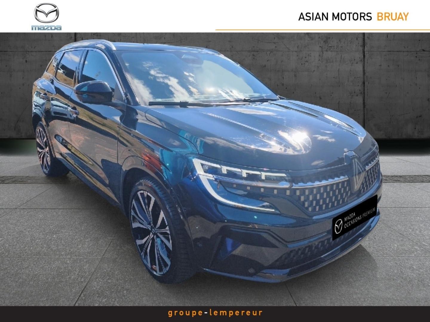 Photo RENAULT Austral 1.2 E-Tech full hybrid 200ch Iconic- 24