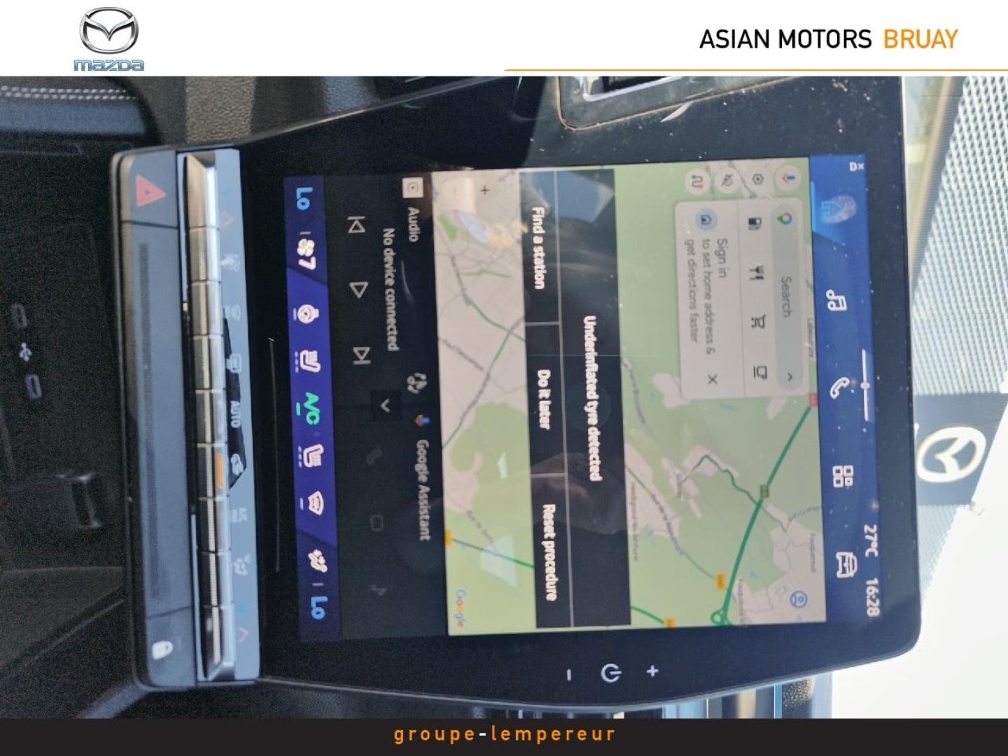 Image RENAULT Austral 1.2 E-Tech full hybrid 200ch Iconic- 24