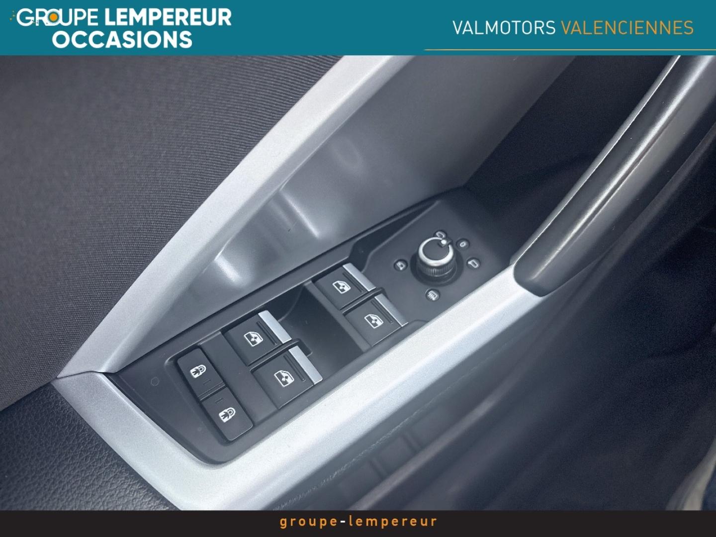 Image AUDI Q3 35 TFSI 150ch Mild Hybrid Design S tronic 7