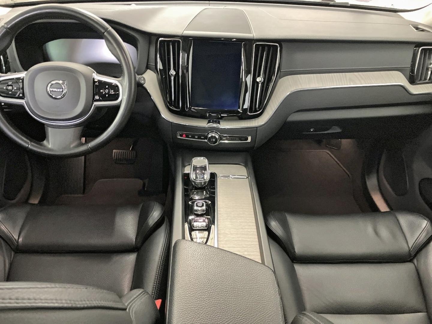 Image VOLVO XC60 T8 Twin Engine 303 + 87ch Inscription Luxe Geartronic