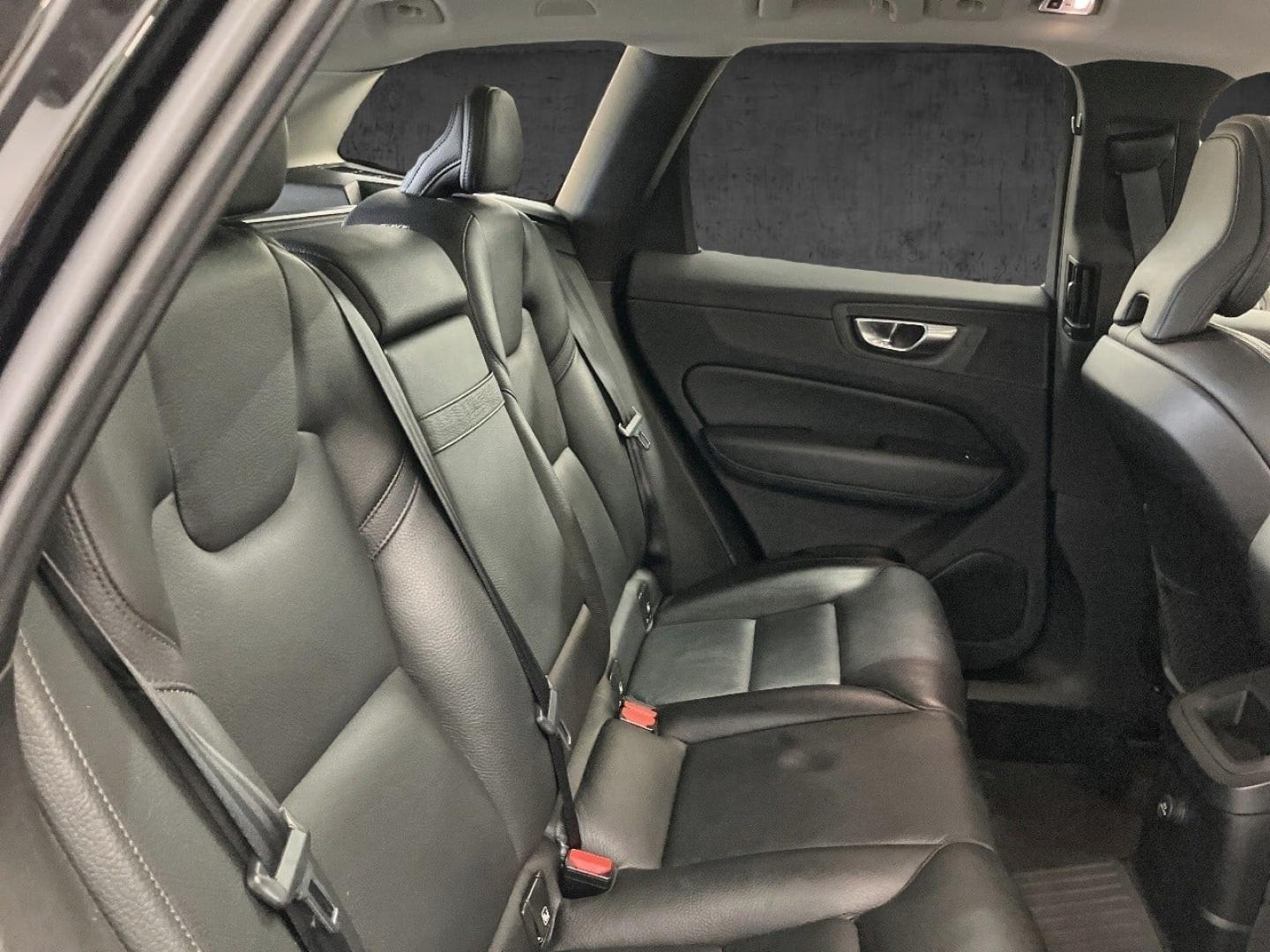 Image VOLVO XC60 T8 Twin Engine 303 + 87ch Inscription Luxe Geartronic