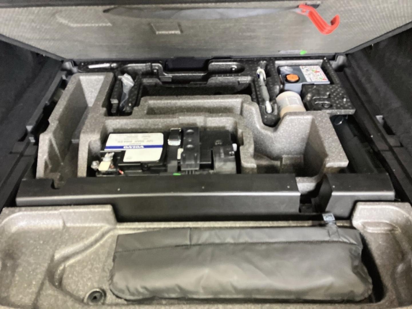 Image VOLVO XC60 T8 Twin Engine 303 + 87ch Inscription Luxe Geartronic