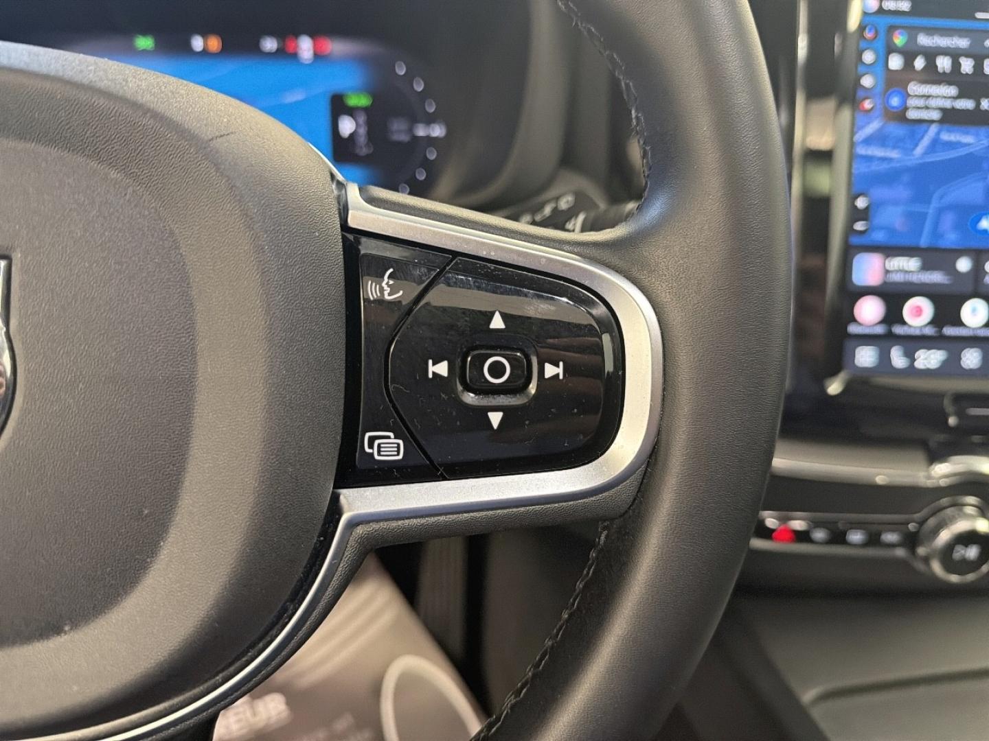 Image VOLVO XC60 T6 AWD 253 + 145ch Plus Style Dark Geartronic