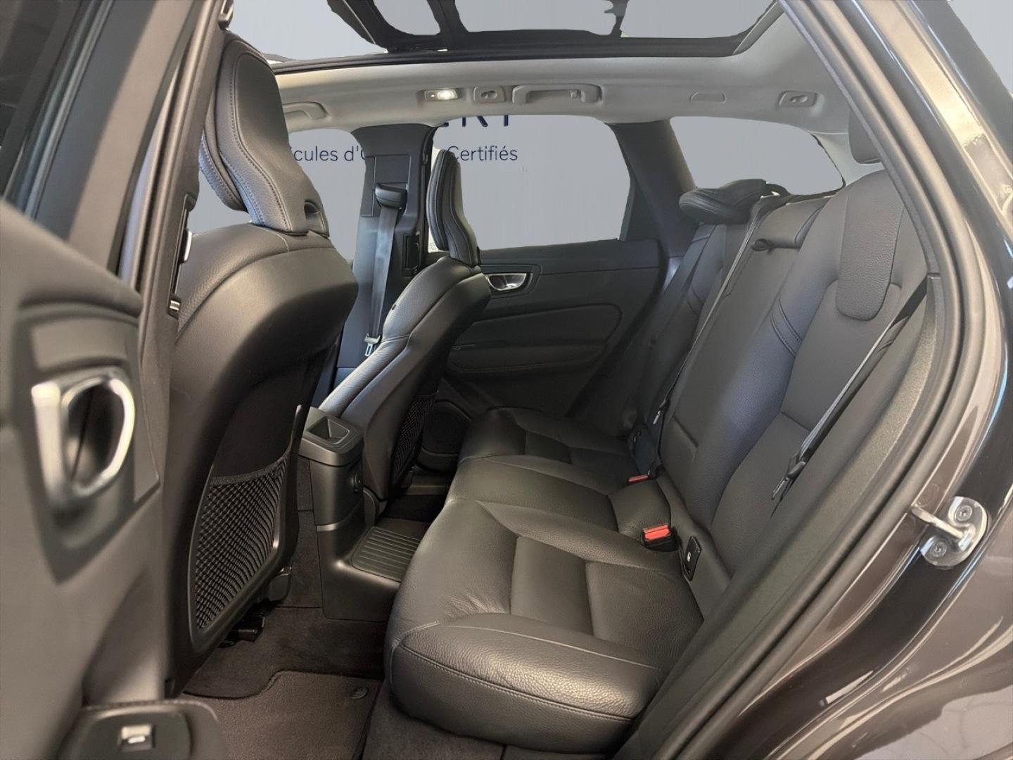 Image VOLVO XC60 T6 AWD 253 + 145ch Plus Style Dark Geartronic