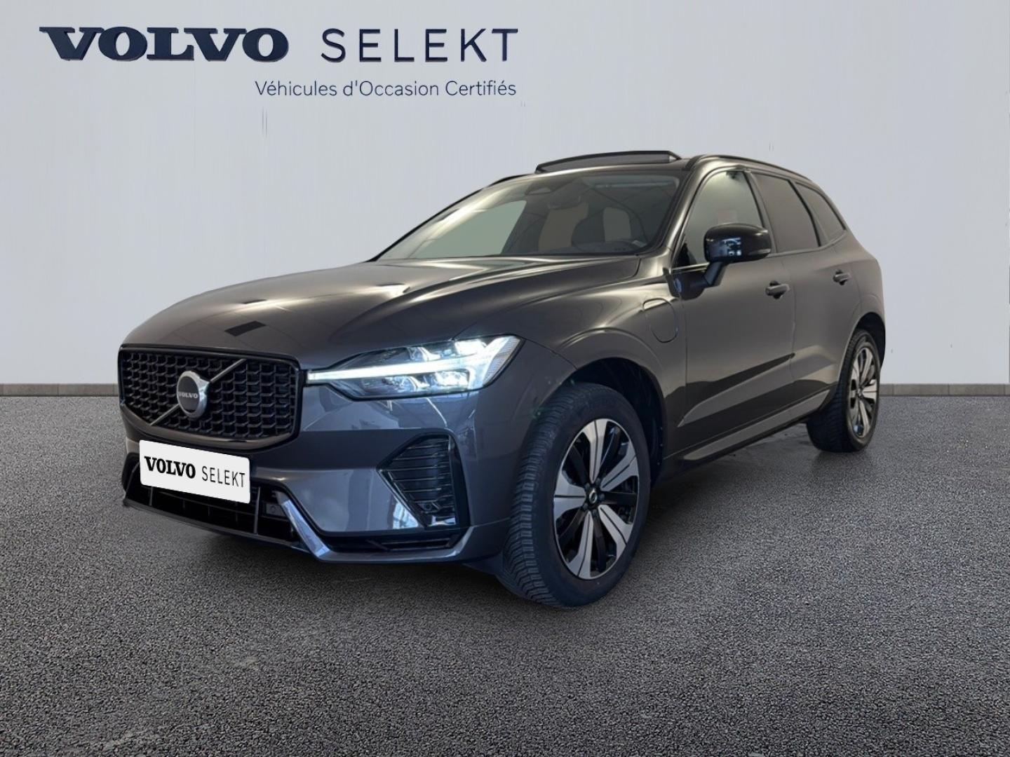 Photo VOLVO XC60 T6 AWD 253 + 145ch Plus Style Dark Geartronic