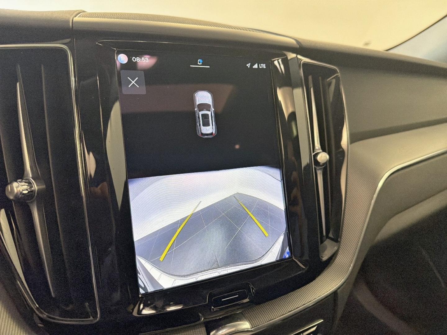 Image VOLVO XC60 T6 AWD 253 + 145ch Plus Style Dark Geartronic