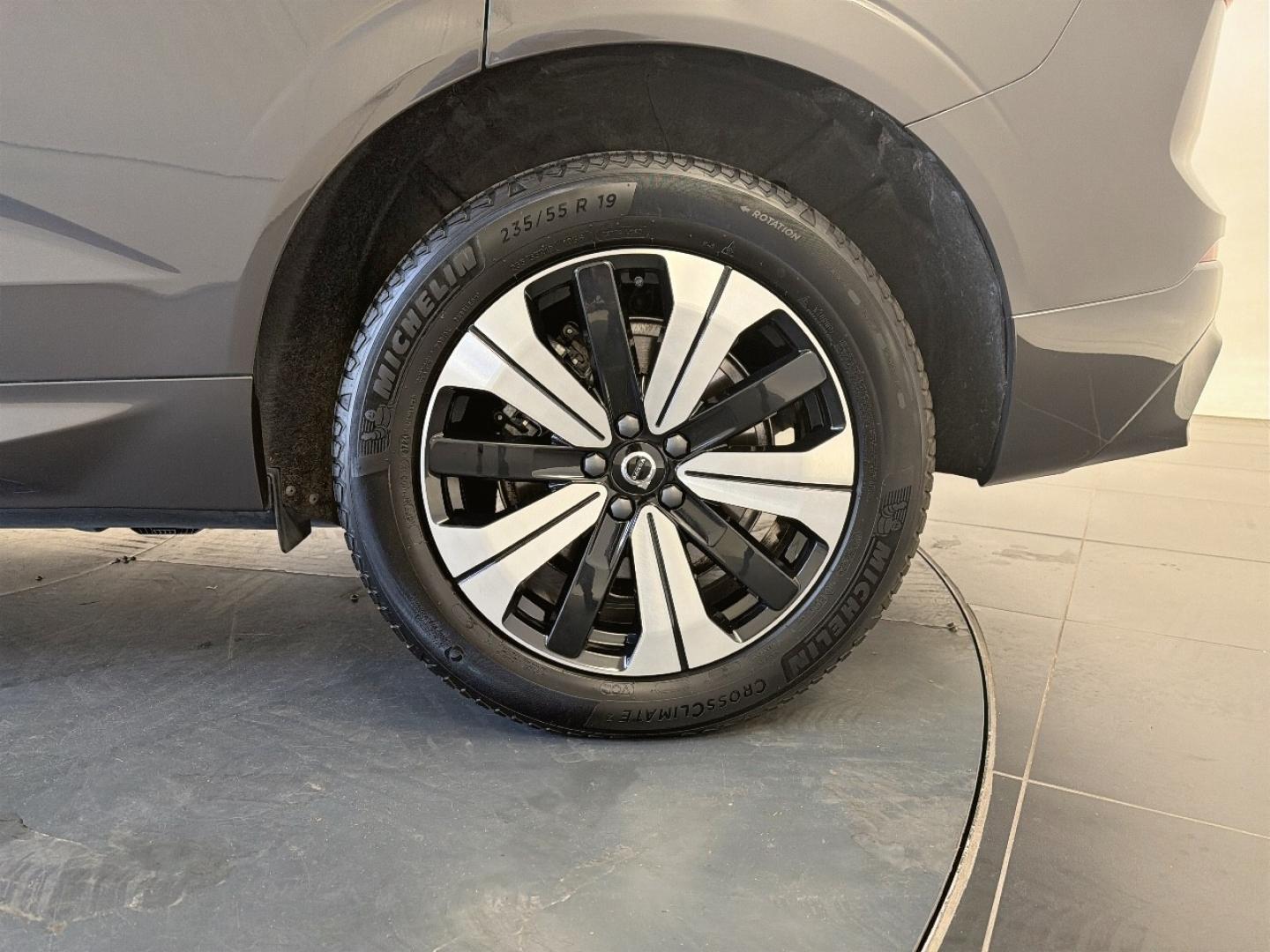 Image VOLVO XC60 T6 AWD 253 + 145ch Plus Style Dark Geartronic
