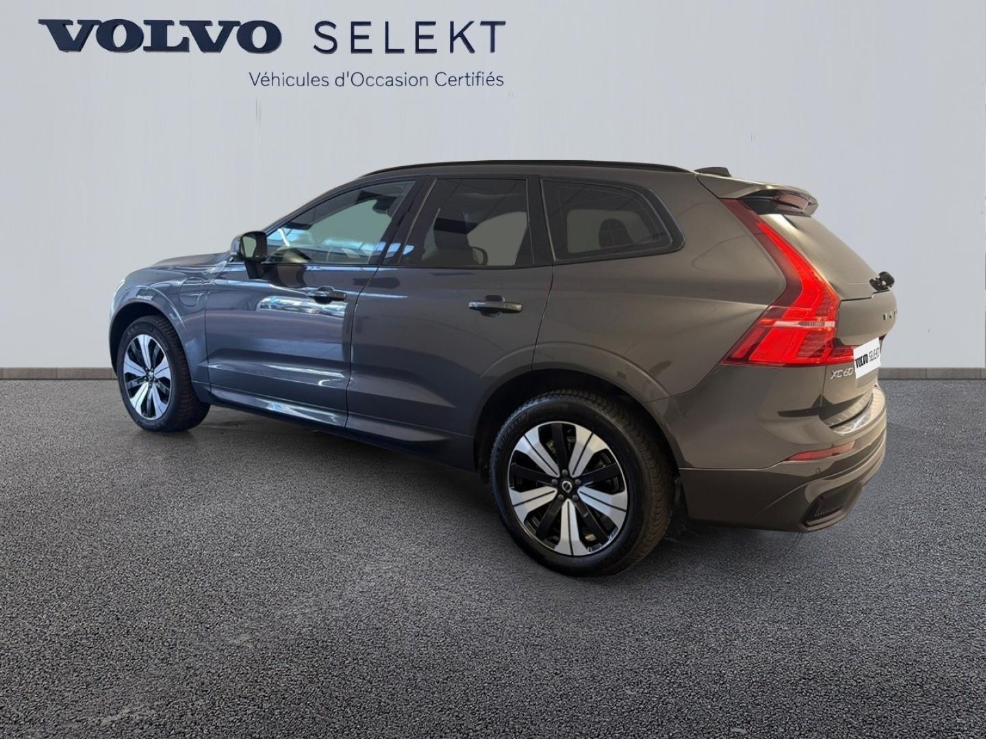 Image VOLVO XC60 T6 AWD 253 + 145ch Plus Style Dark Geartronic