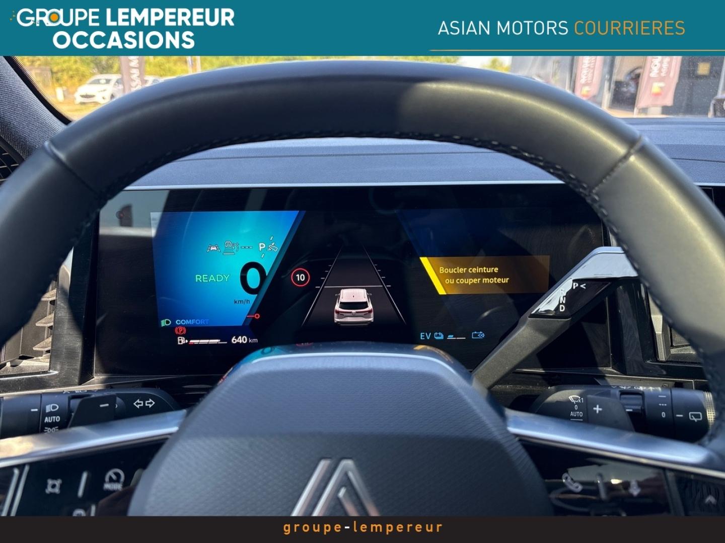 Image RENAULT Austral 1.2 E-Tech full hybrid 200ch Iconic- 24