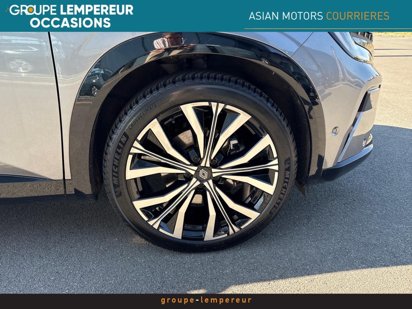 Image RENAULT Austral 1.2 E-Tech full hybrid 200ch Iconic- 24