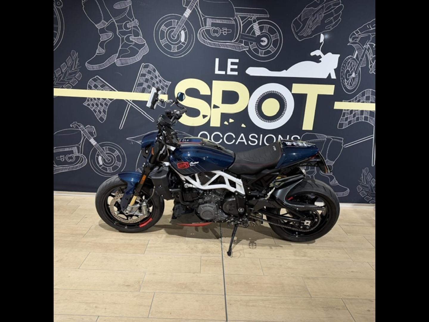 Photo INDIAN FTR FTR 1200 100% R Carbon