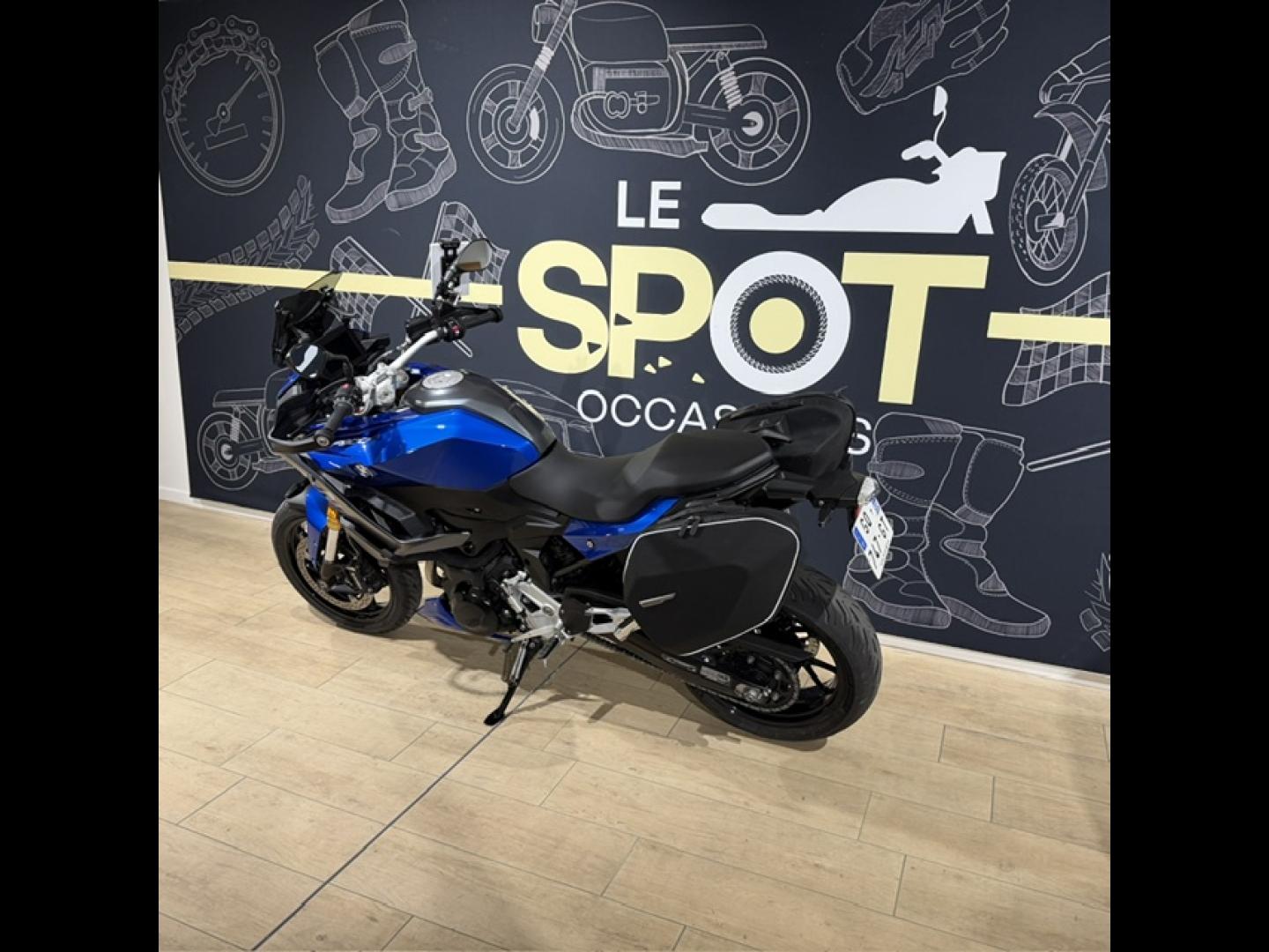 Image BMW F F 900 XR