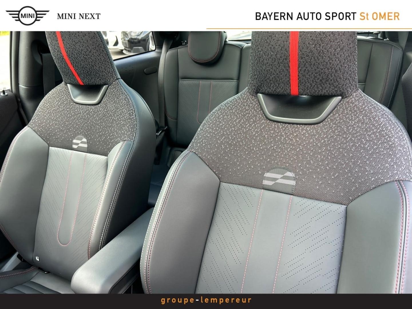 Image MINI Cooper 3 Portes S 204ch JCW DKG7