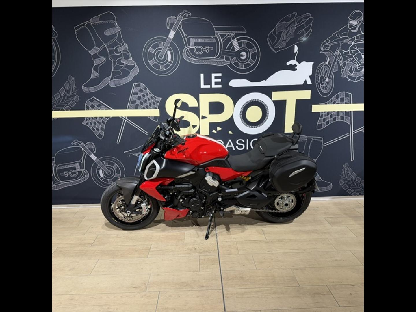 Photo DUCATI Diavel Diavel 1158 V4