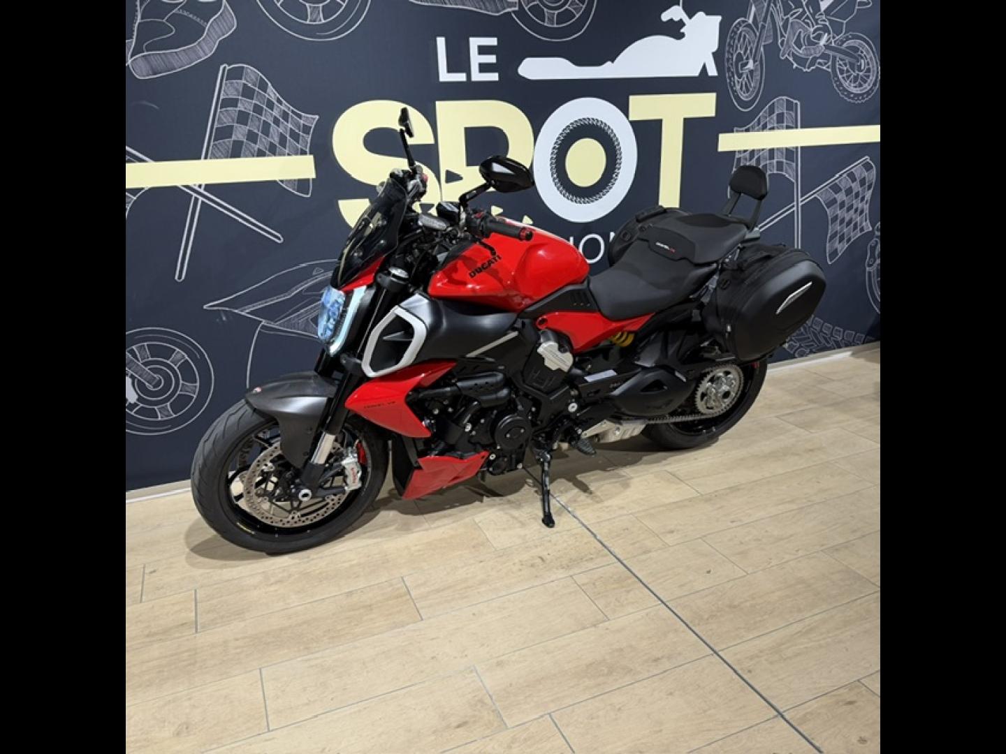 Image DUCATI Diavel Diavel 1158 V4