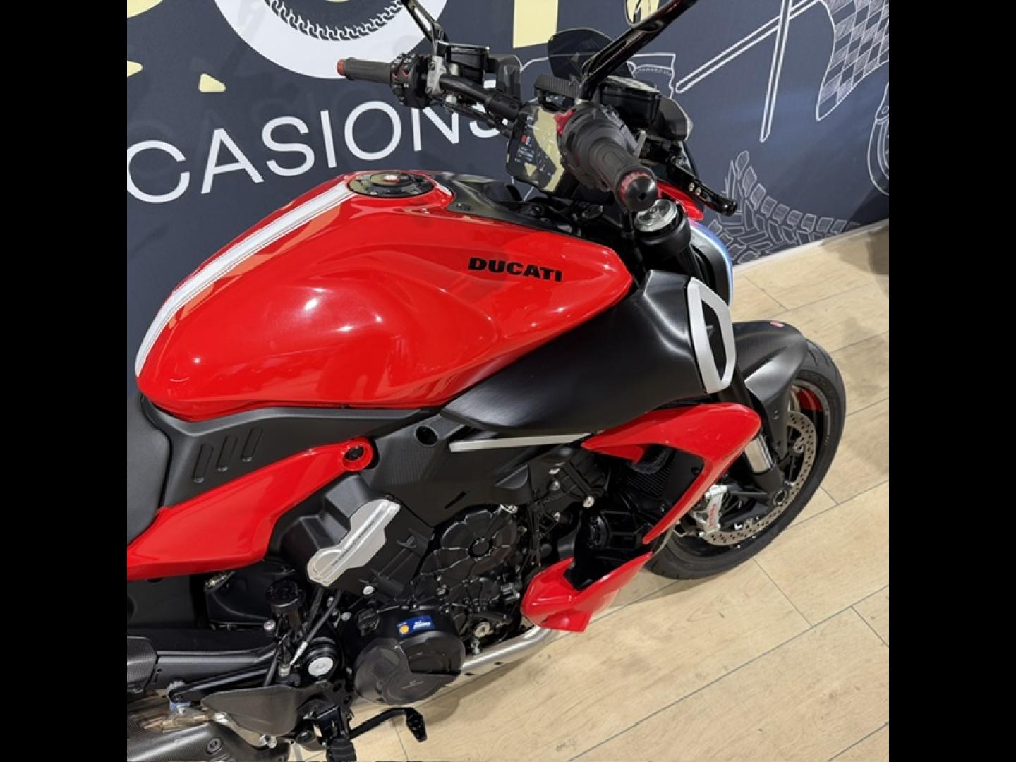 Image DUCATI Diavel Diavel 1158 V4