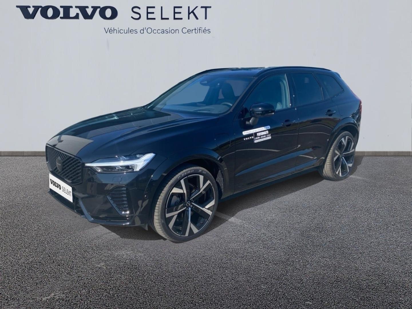 Photo VOLVO XC60 T6 Hybride Rechargeable 350ch Black Edition Geartronic 8 AWD