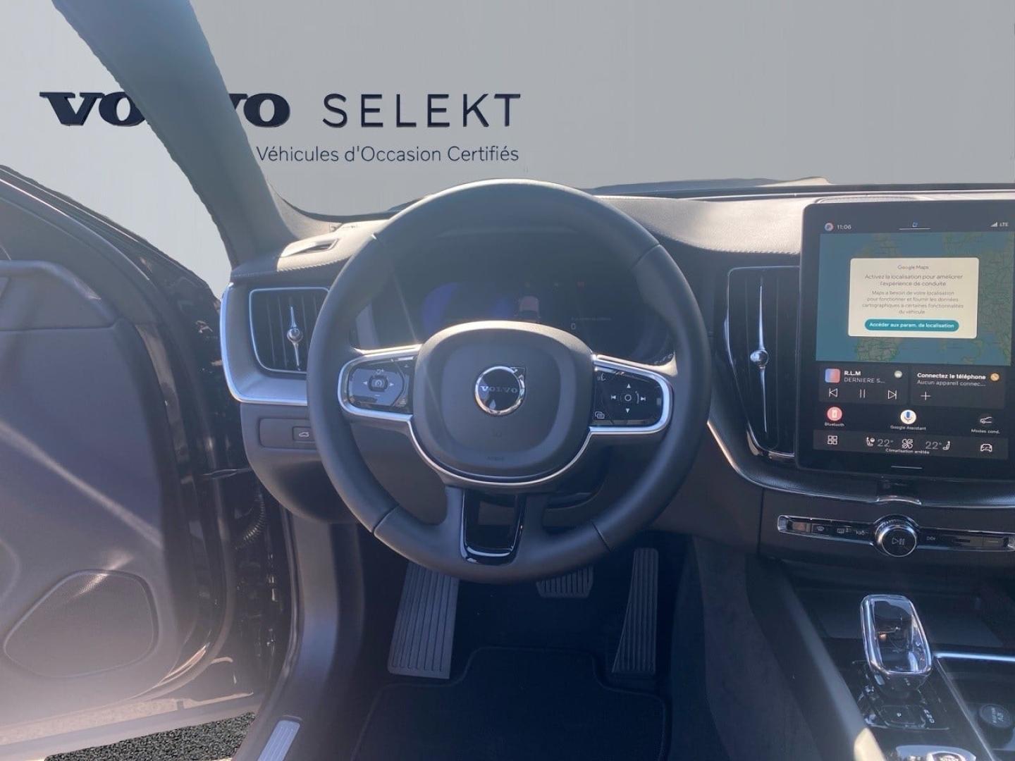 Image VOLVO XC60 T6 Hybride Rechargeable 350ch Black Edition Geartronic 8 AWD