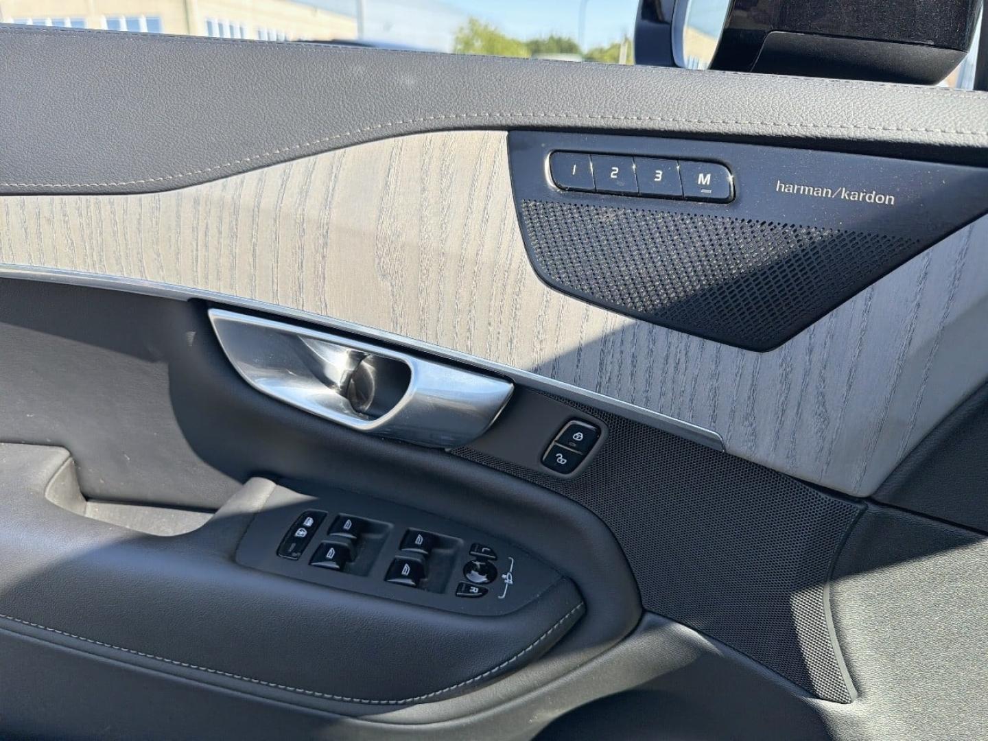 Image VOLVO XC90 T8 AWD 310 + 145ch Ultra Style Dark Geartronic