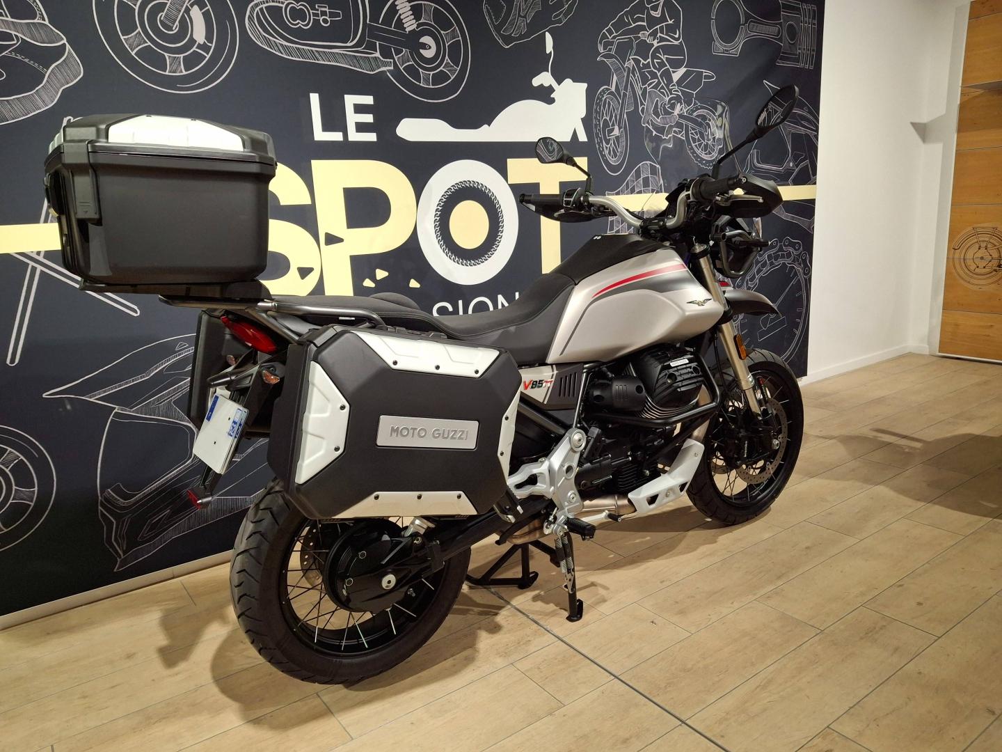Image MOTO-GUZZI V85 TT V85 TT Travel 850 Euro 5