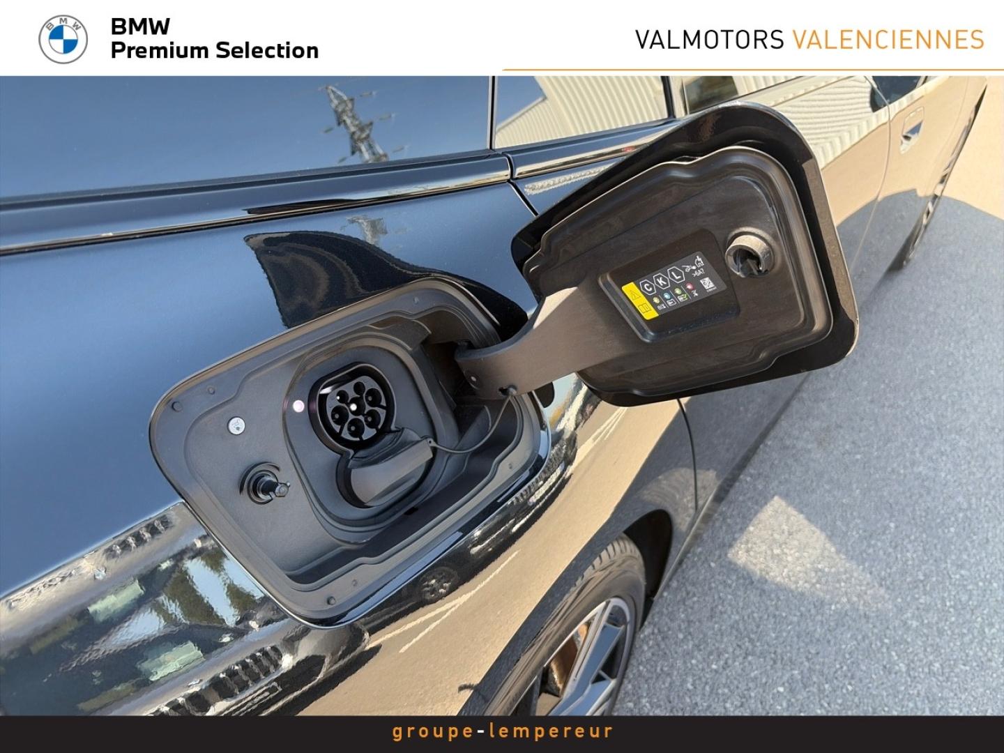 Image BMW Série 5 Touring i5 394ch M Sport xDrive40