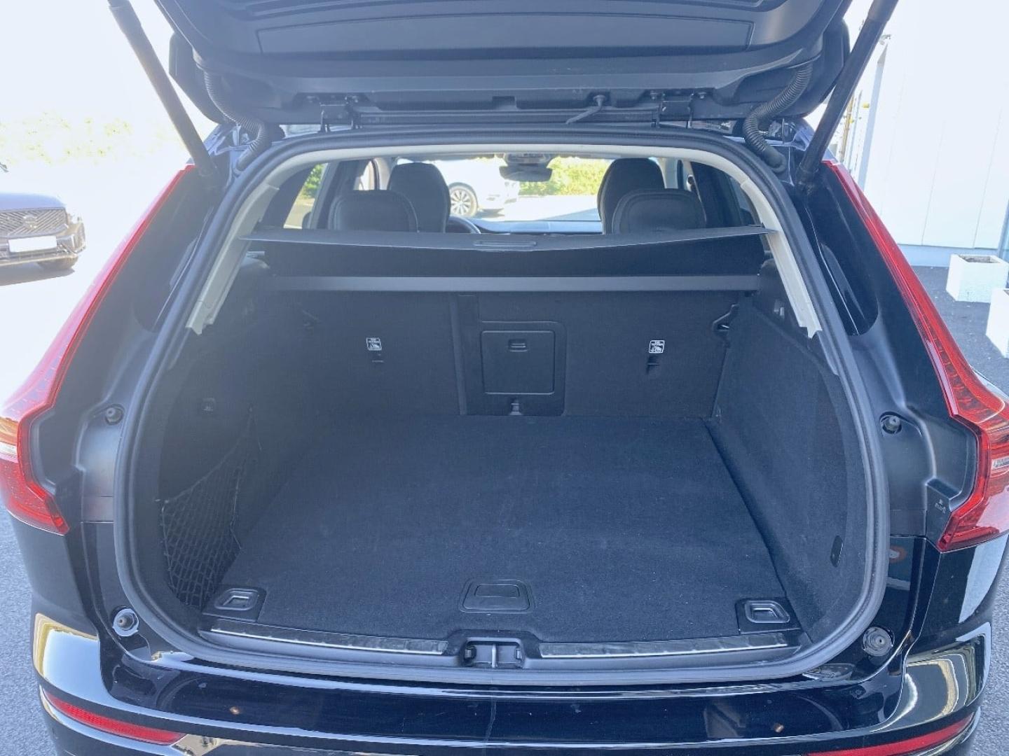 Image VOLVO XC60 T6 Hybride Rechargeable 253 + 145ch Ultra Style Dark Geartronic 8 AWD