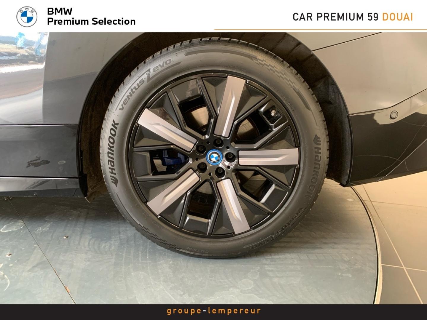 Image BMW iX xDrive40 326ch