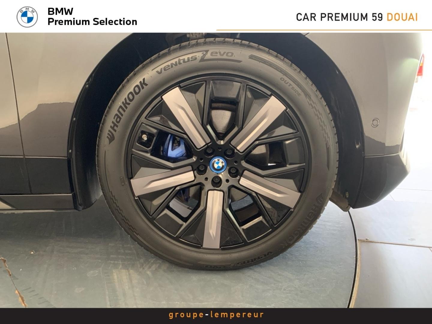 Image BMW iX xDrive40 326ch