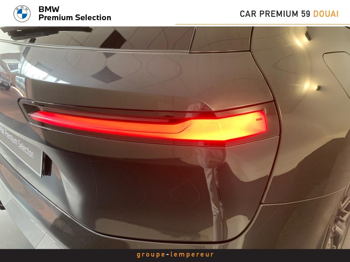 Image BMW iX xDrive40 326ch
