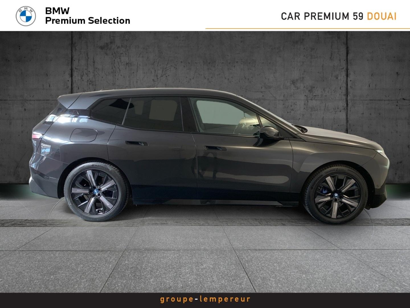 Image BMW iX xDrive40 326ch