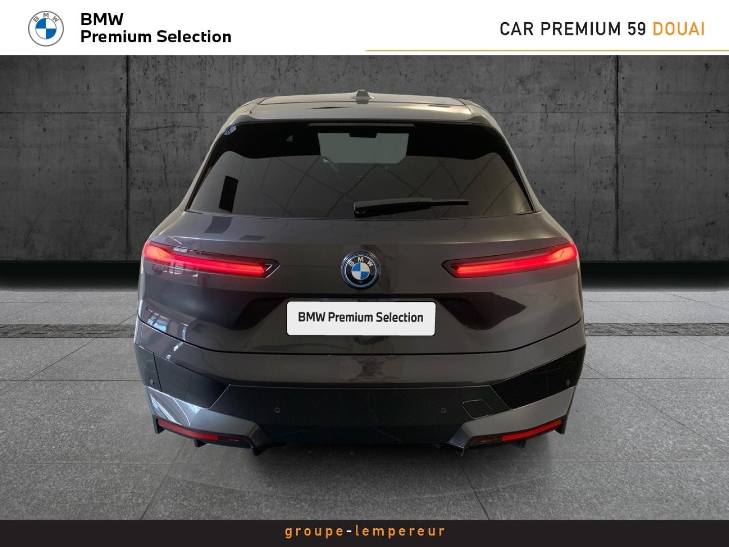 Image BMW iX xDrive40 326ch