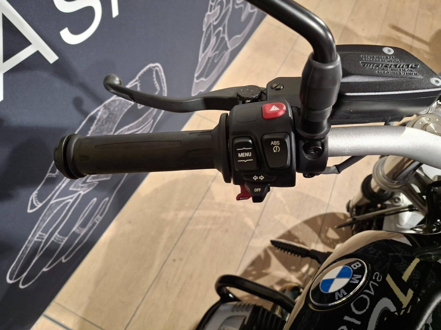 Image BMW R R 1200 NineT Pure