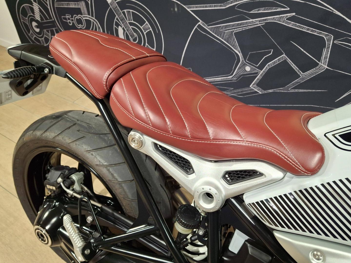 Image BMW R R 1200 NineT Pure