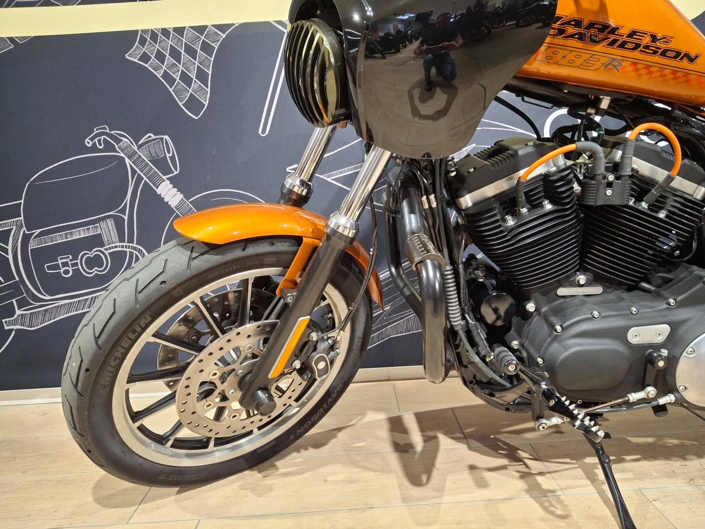 Image HARLEY-DAVIDSON Sportster Sportster XL 883 Iron Couleur ABS 2017