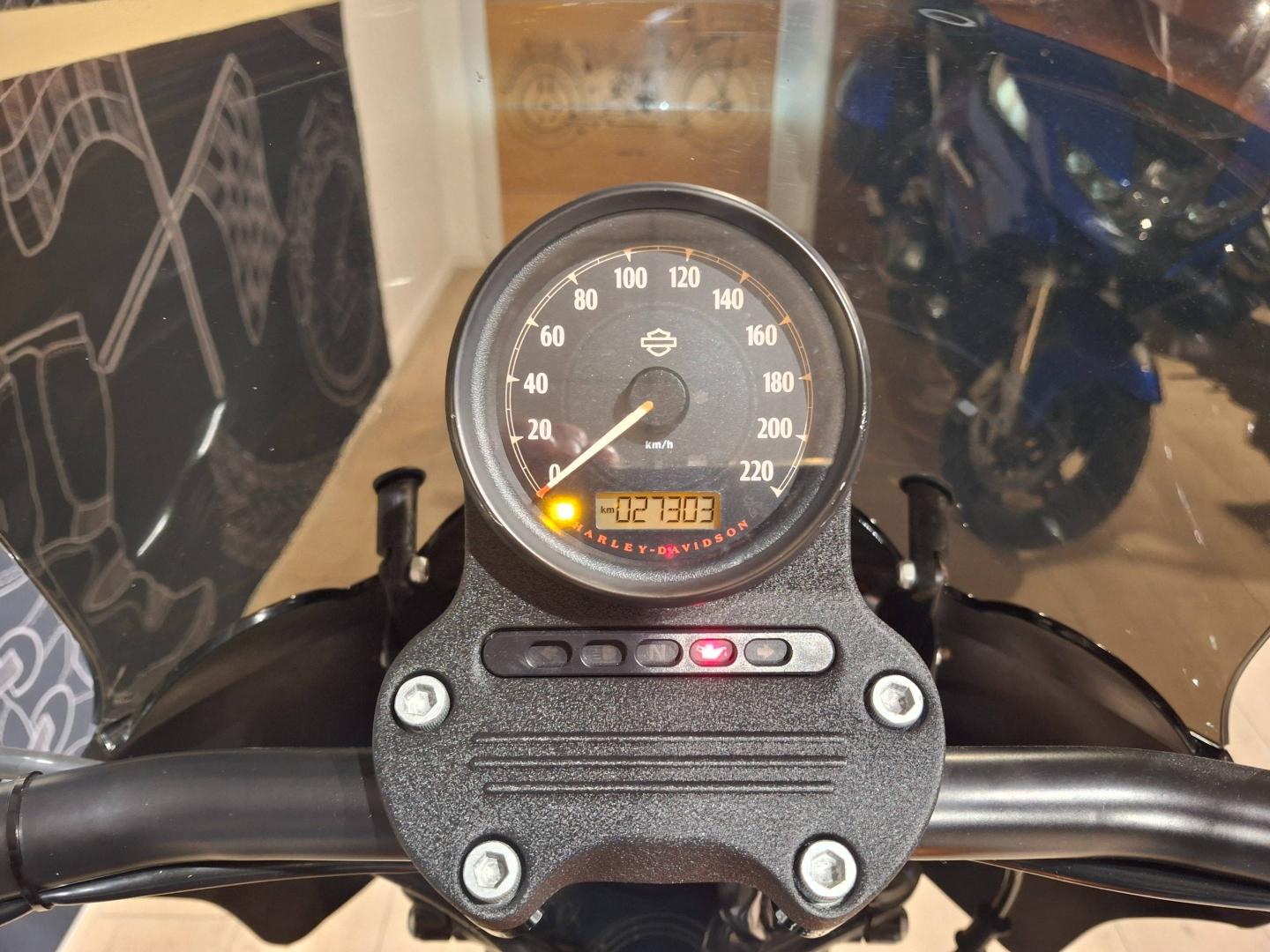 Image HARLEY-DAVIDSON Sportster Sportster XL 883 Iron Couleur ABS 2017